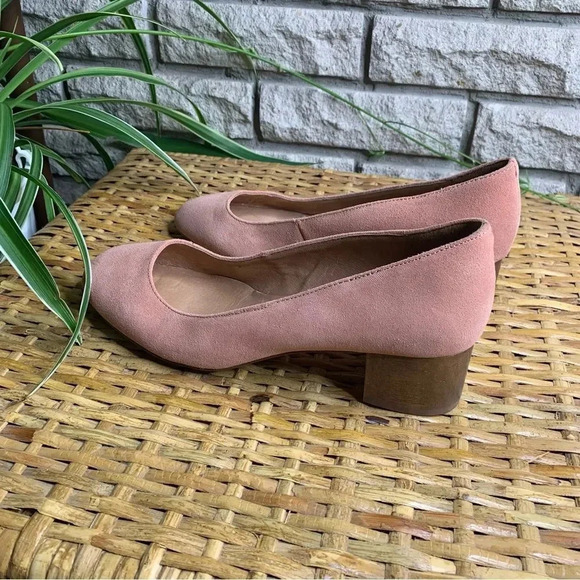 MADEWELL x HUMA BLANCO Suede Luisa Pumps - Picture 2 of 8